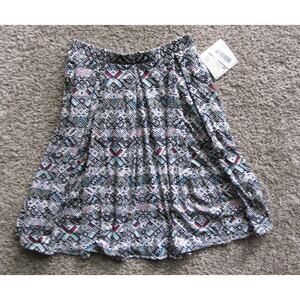 New LuLaRoe Madison Knee length SKIRT WOMENS Extra Small Black & White & Pockets